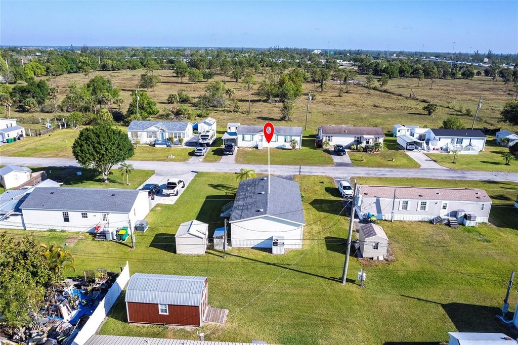 Image 27 of property listing at 2601 CARL AVENUE, Punta Gorda, FL 33950