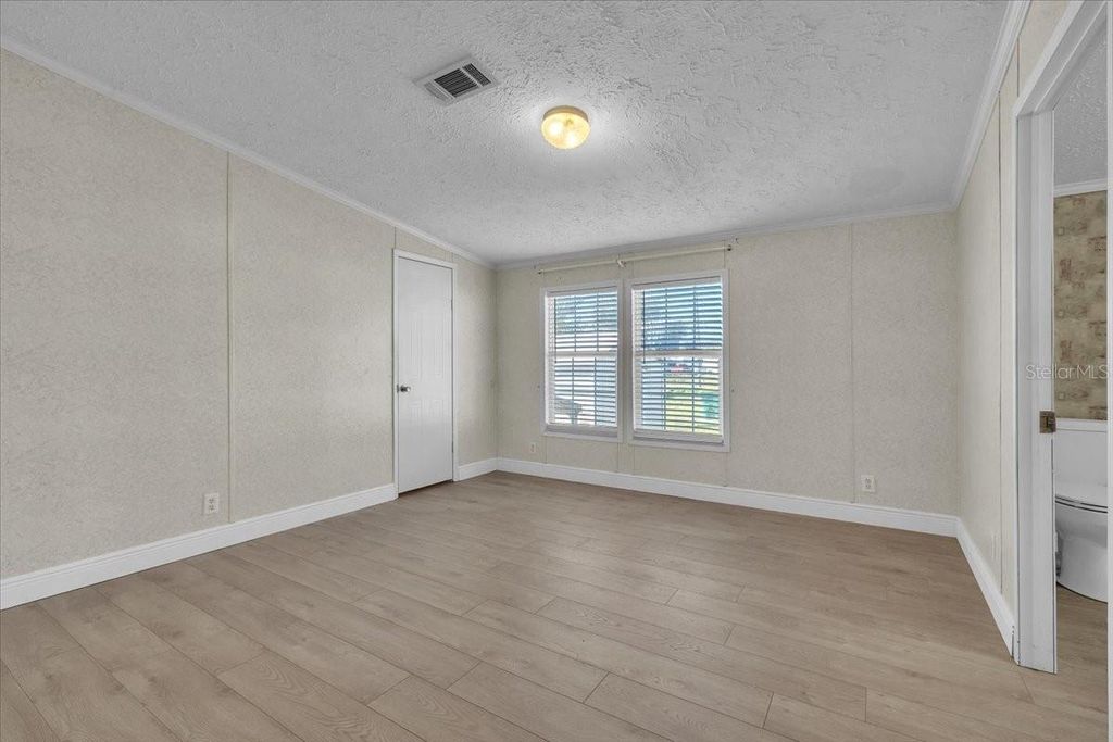 Image 10 of property listing at 2601 CARL AVENUE, Punta Gorda, FL 33950