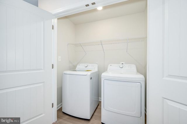 73 CRAMSFORD ST, Falling Waters, WV 25419