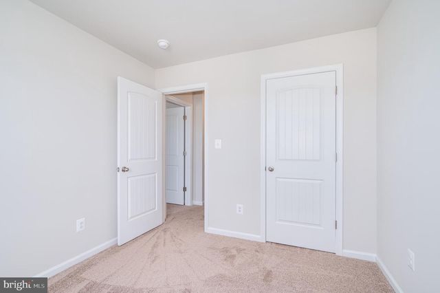 73 CRAMSFORD ST, Falling Waters, WV 25419