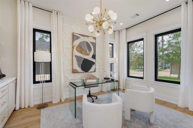 934 W 43rd Street, Houston, TX 77018