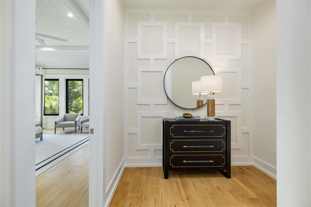 934 W 43rd Street, Houston, TX 77018