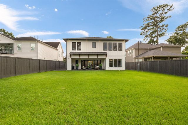 934 W 43rd Street, Houston, TX 77018