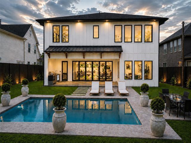 934 W 43rd Street, Houston, TX 77018