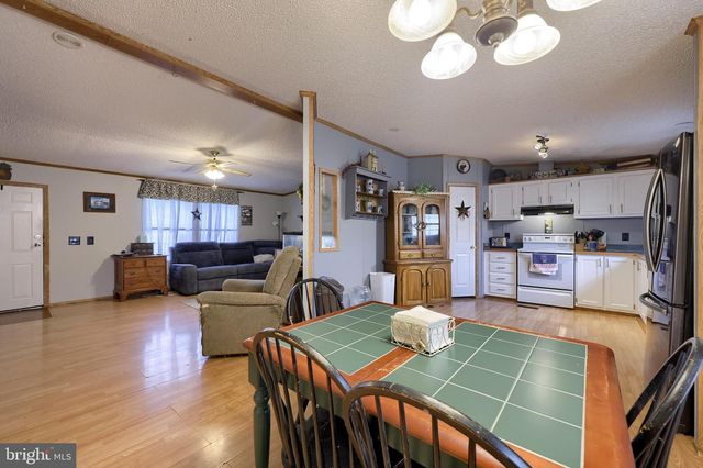 103 JEMFIELD CT, Lancaster, PA 17603