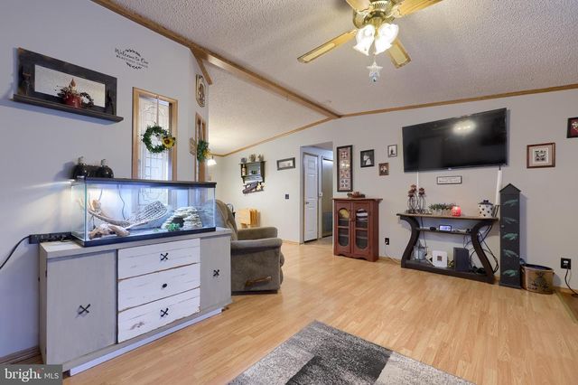 103 JEMFIELD CT, Lancaster, PA 17603