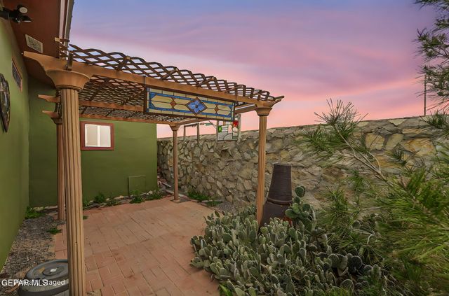 4130 TROWBRIDGE Drive, El Paso, TX 79903