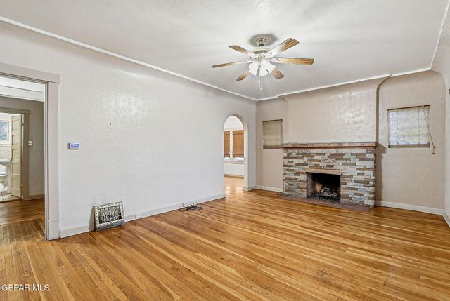 4130 TROWBRIDGE Drive, El Paso, TX 79903