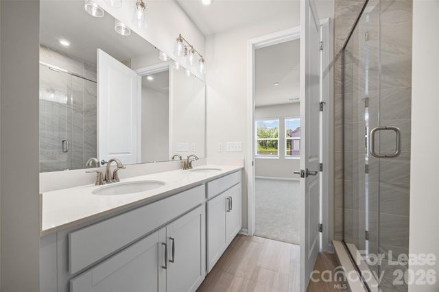 5640 Kingspan Drive, Charlotte, NC 28217