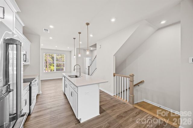5640 Kingspan Drive, Charlotte, NC 28217