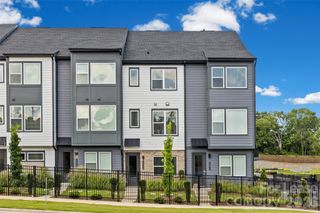 5640 Kingspan Drive, Charlotte, NC 28217