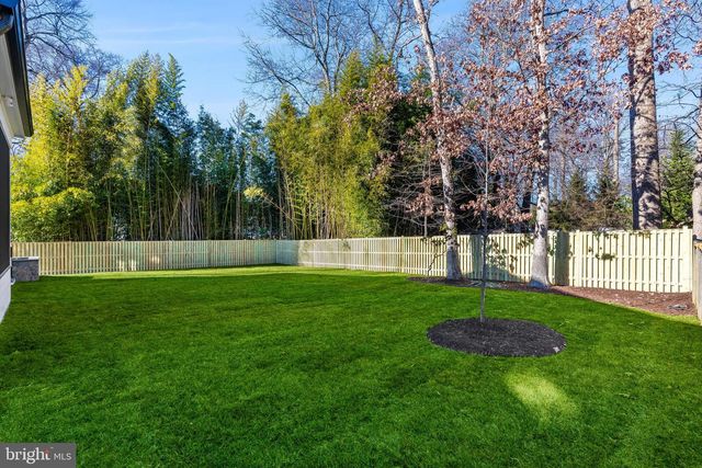 123 TAPAWINGO RD SW, Vienna, VA 22180