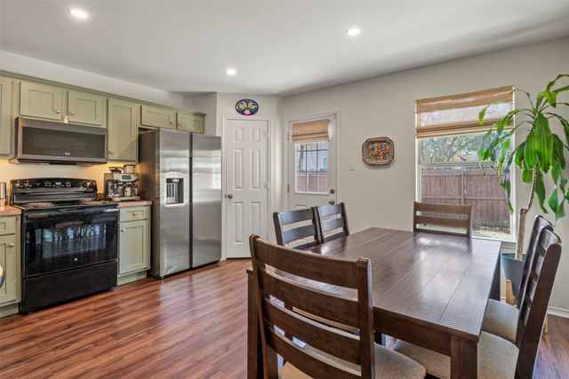 8570 Bearden Lane, Dallas, TX 75227