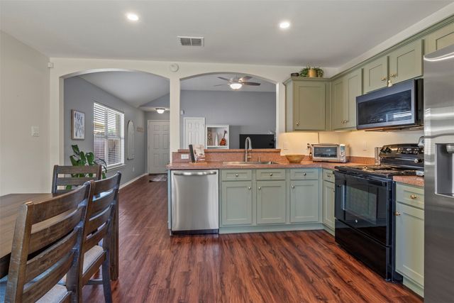 8570 Bearden Lane, Dallas, TX 75227