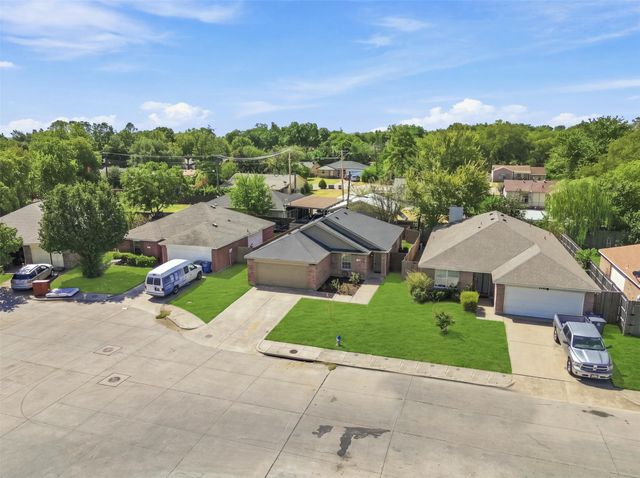8570 Bearden Lane, Dallas, TX 75227