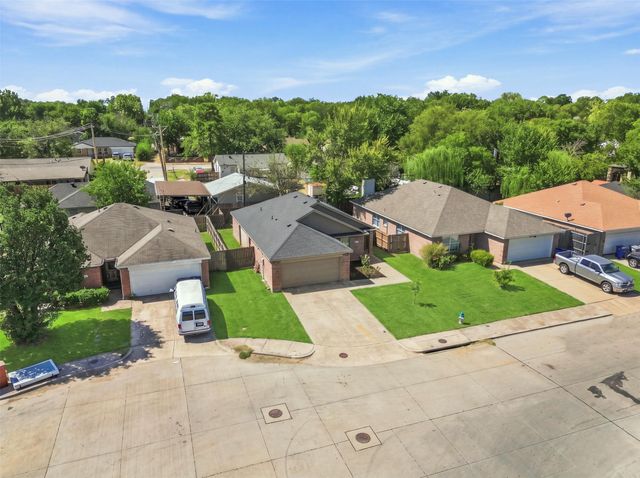8570 Bearden Lane, Dallas, TX 75227