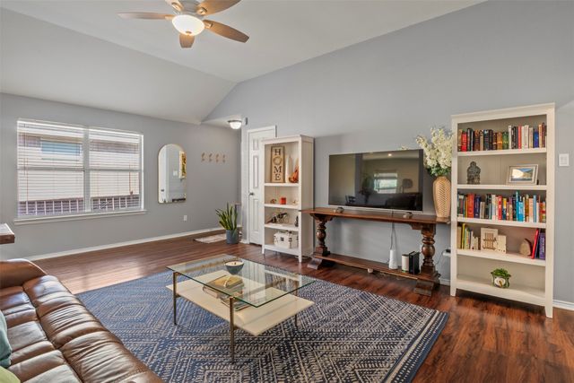 8570 Bearden Lane, Dallas, TX 75227