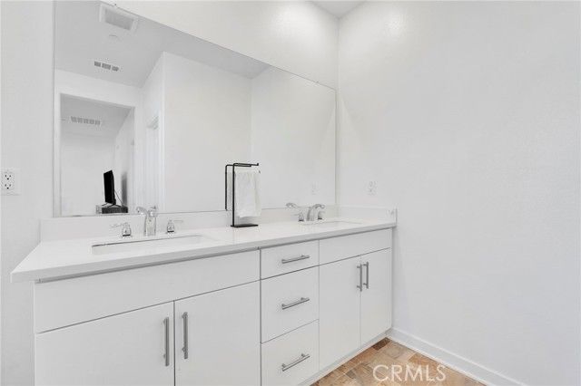 16604 Quince Lane, Fontana, CA 92336