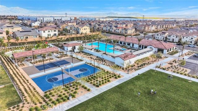 16604 Quince Lane, Fontana, CA 92336