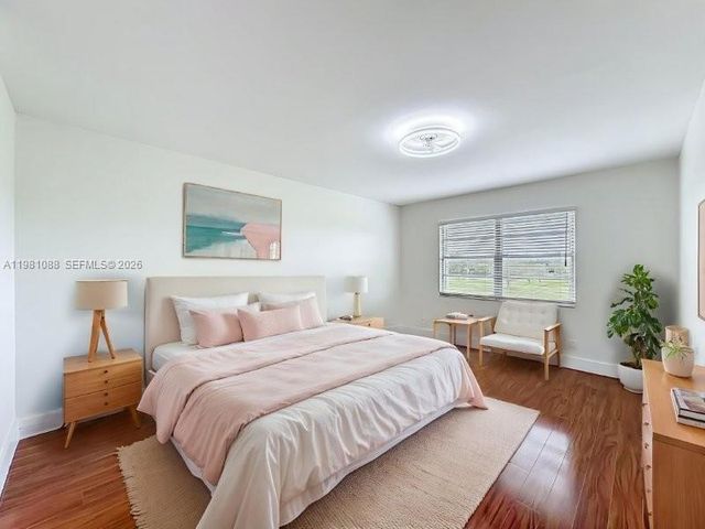 12701 SW 13th St 310F, Pembroke Pines, FL 33027