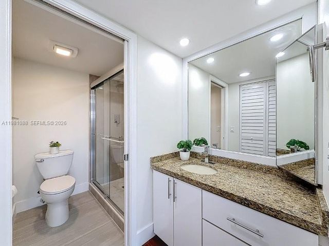 12701 SW 13th St 310F, Pembroke Pines, FL 33027