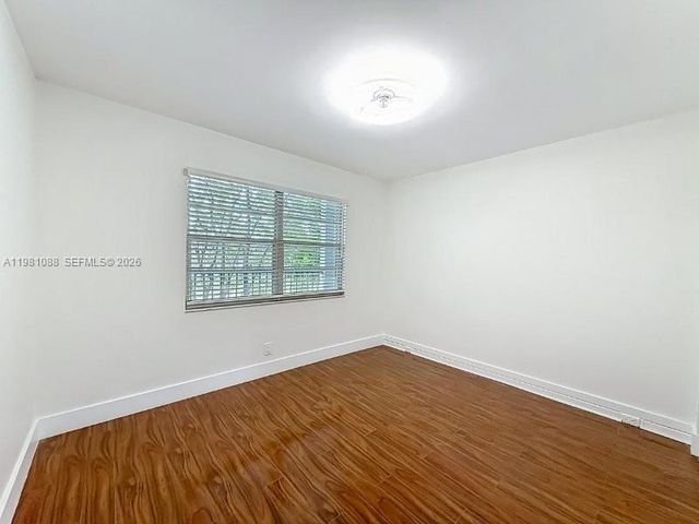 12701 SW 13th St 310F, Pembroke Pines, FL 33027