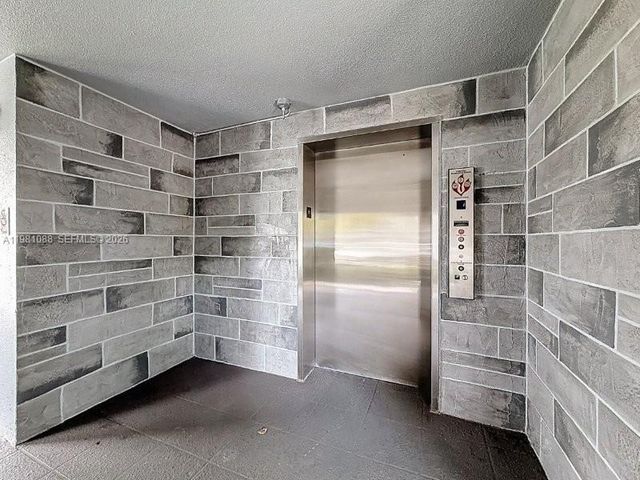 12701 SW 13th St 310F, Pembroke Pines, FL 33027