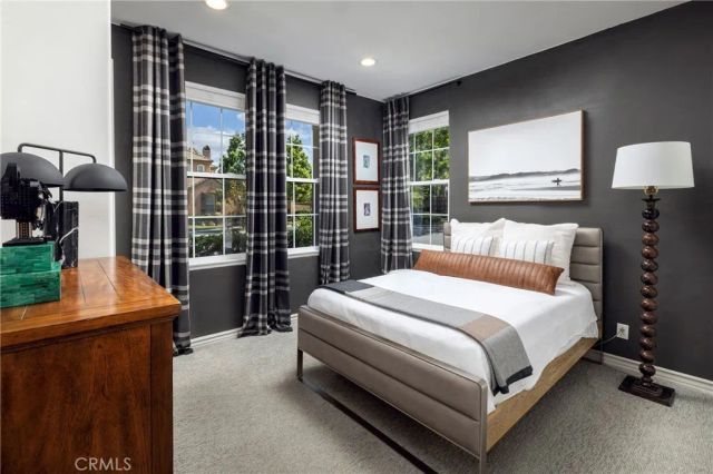 8 Upland, Irvine, CA 92602