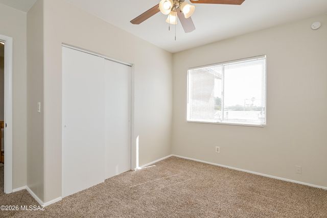 5828 E Calle Silvosa, Tucson, AZ 85711