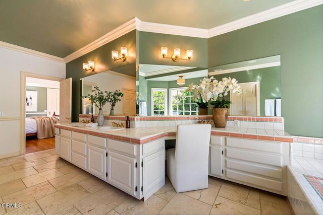 427 Long Canyon Road, Bradbury, CA 91008