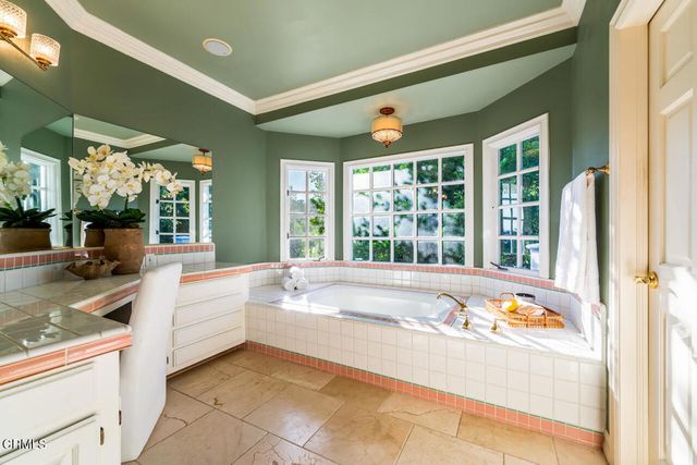 427 Long Canyon Road, Bradbury, CA 91008