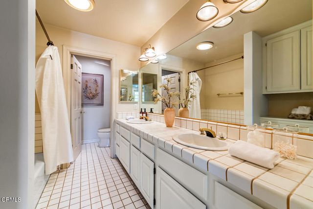 427 Long Canyon Road, Bradbury, CA 91008