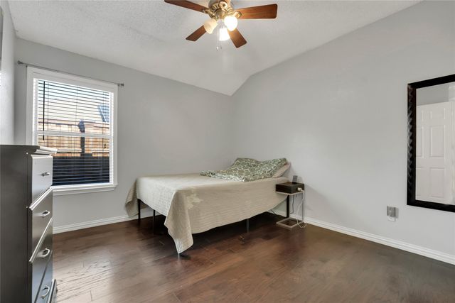 2832 Claremont Drive, Grand Prairie, TX 75052