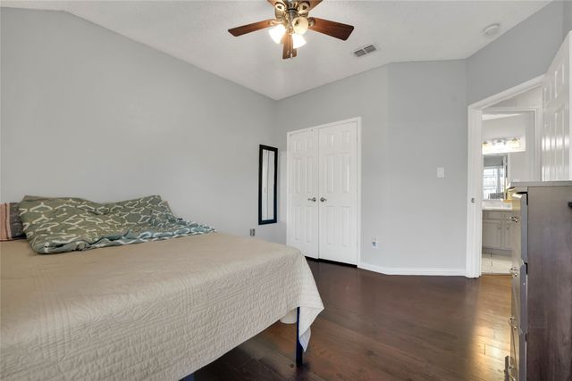 2832 Claremont Drive, Grand Prairie, TX 75052