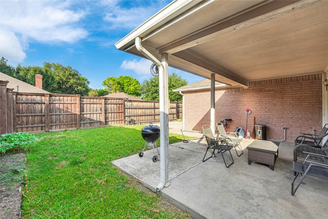 2832 Claremont Drive, Grand Prairie, TX 75052