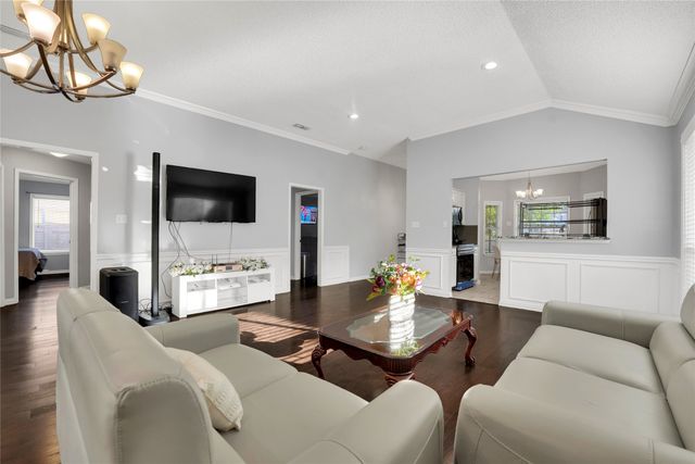 2832 Claremont Drive, Grand Prairie, TX 75052