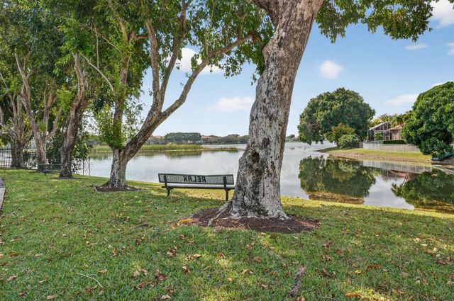 1055 NW 117th Avenue, Coral Springs, FL 33071