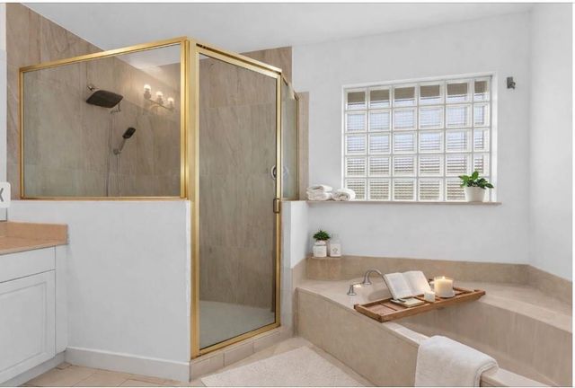 1055 NW 117th Avenue, Coral Springs, FL 33071