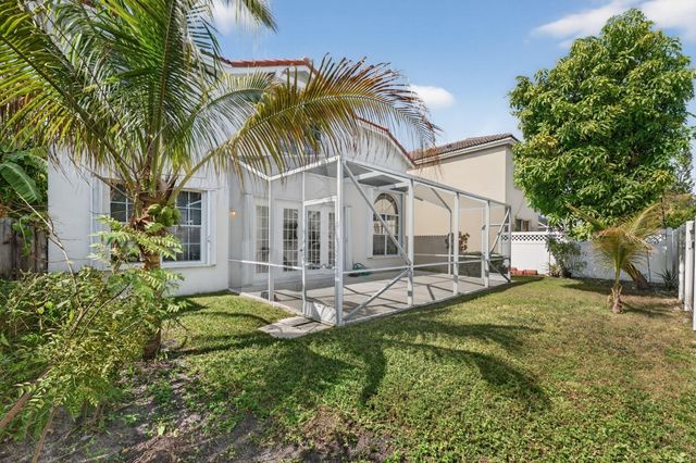 1055 NW 117th Avenue, Coral Springs, FL 33071