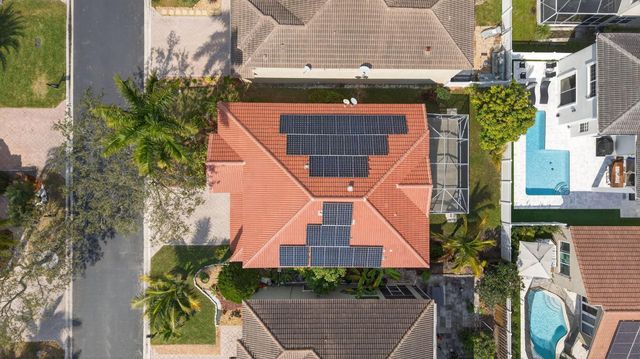 1055 NW 117th Avenue, Coral Springs, FL 33071