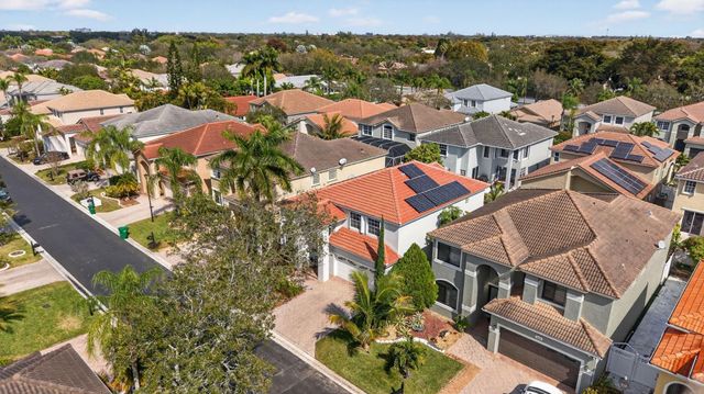 1055 NW 117th Avenue, Coral Springs, FL 33071