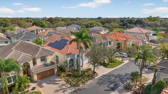 1055 NW 117th Avenue, Coral Springs, FL 33071