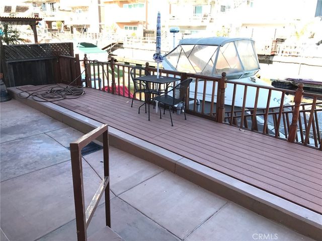 16754 Pacific Coast Hwy B, Sunset Beach, CA 90742