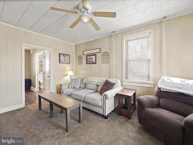 62 E MAIN STREET, Fayetteville, PA 17222