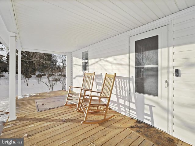 62 E MAIN STREET, Fayetteville, PA 17222