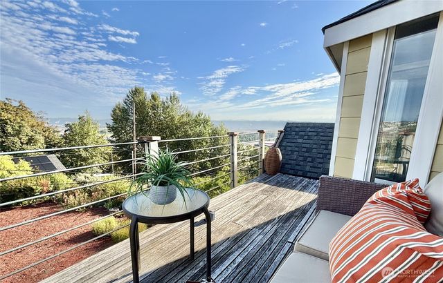 1109 E 31 Street, Tacoma, WA 98404