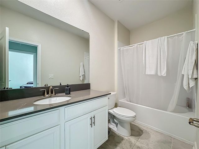 4900 LOTTA COURT, St Cloud, FL 34772