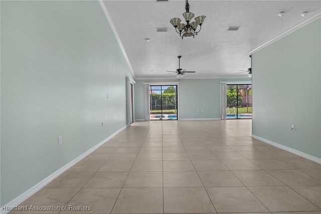 2225 Jackson Drive, Sebring, FL 33870