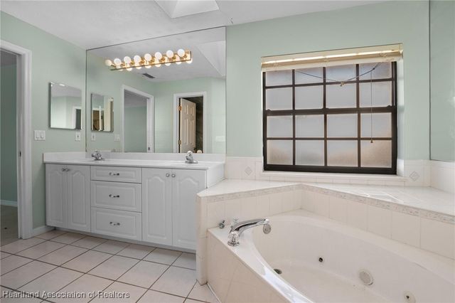 2225 Jackson Drive, Sebring, FL 33870