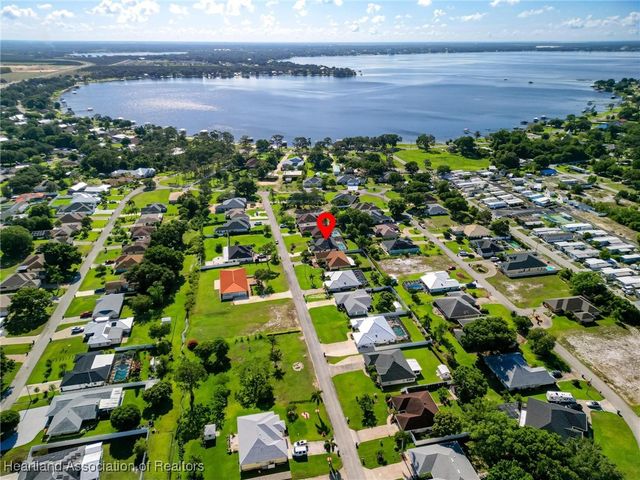 2225 Jackson Drive, Sebring, FL 33870
